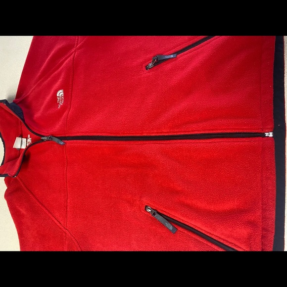 2 Northface Jackets - Picture 5 of 10